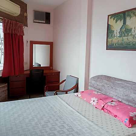New Budget Inn Hotel Chukai Экстерьер фото