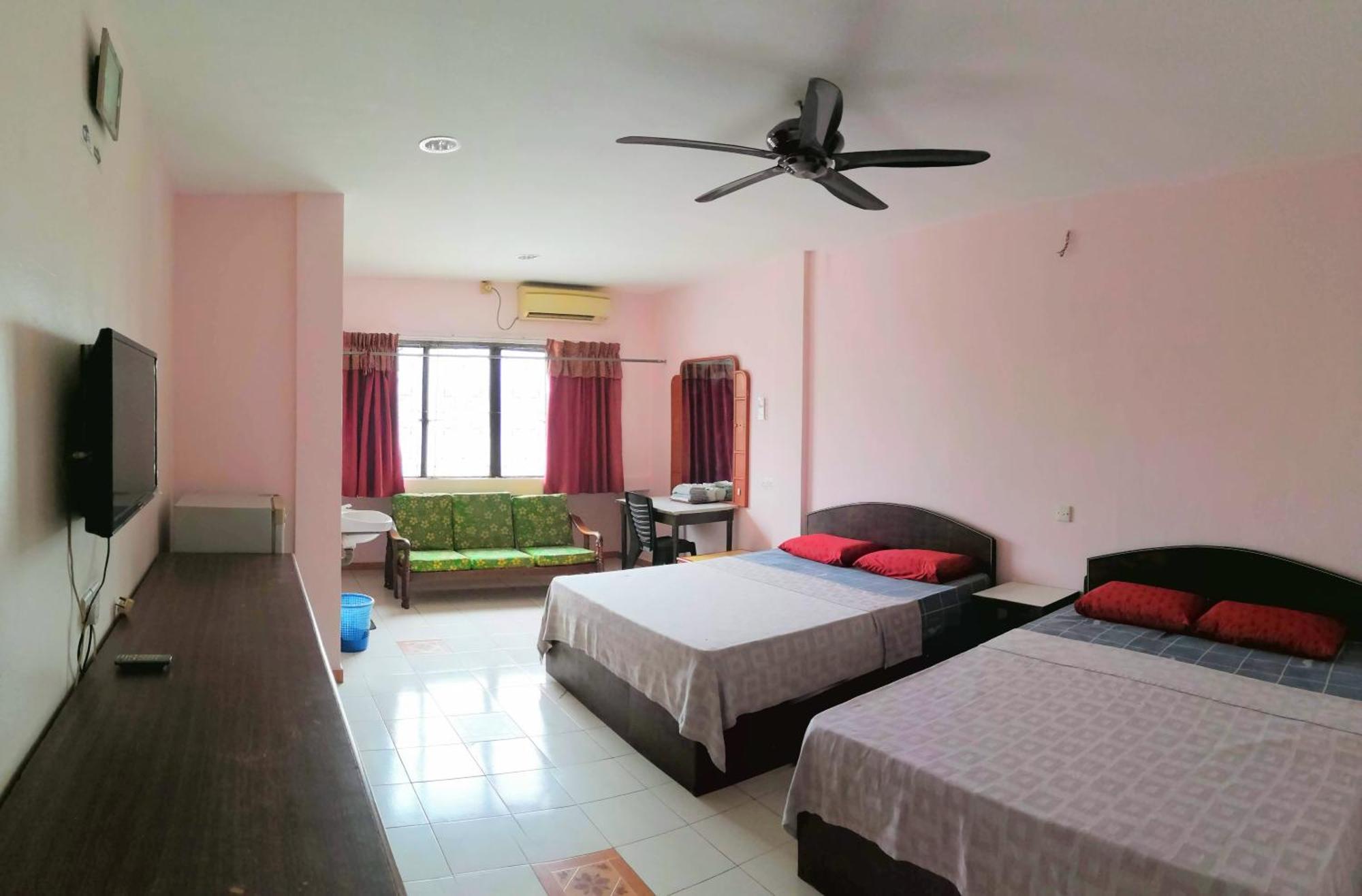 New Budget Inn Hotel Chukai Экстерьер фото