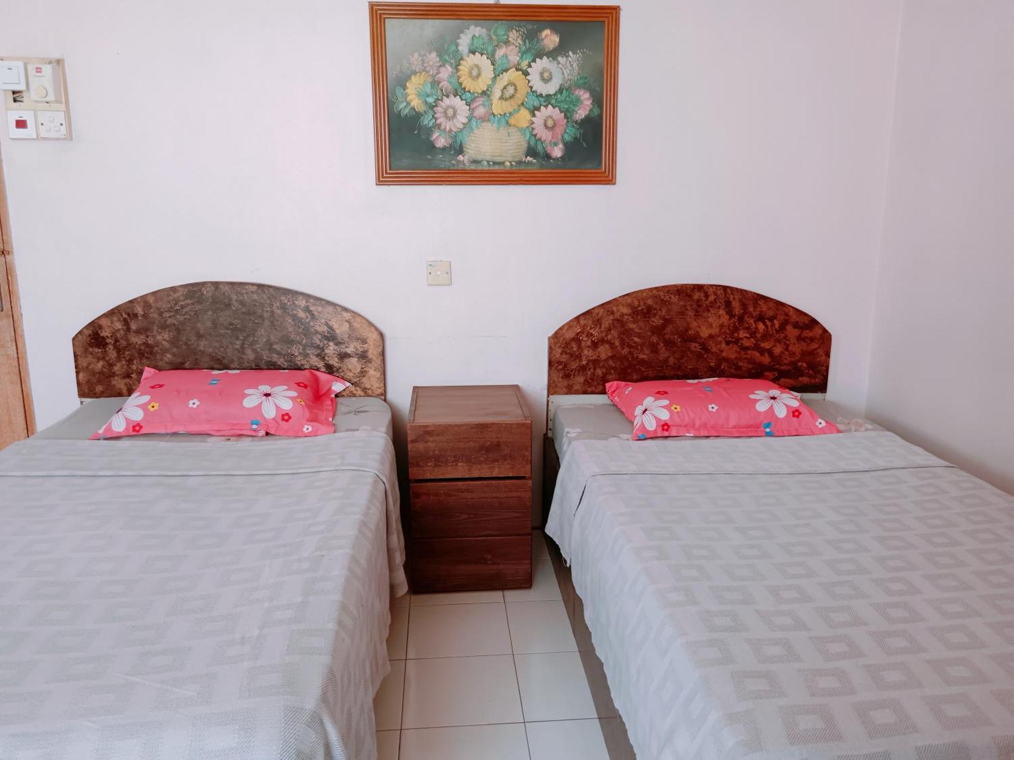 New Budget Inn Hotel Chukai Экстерьер фото